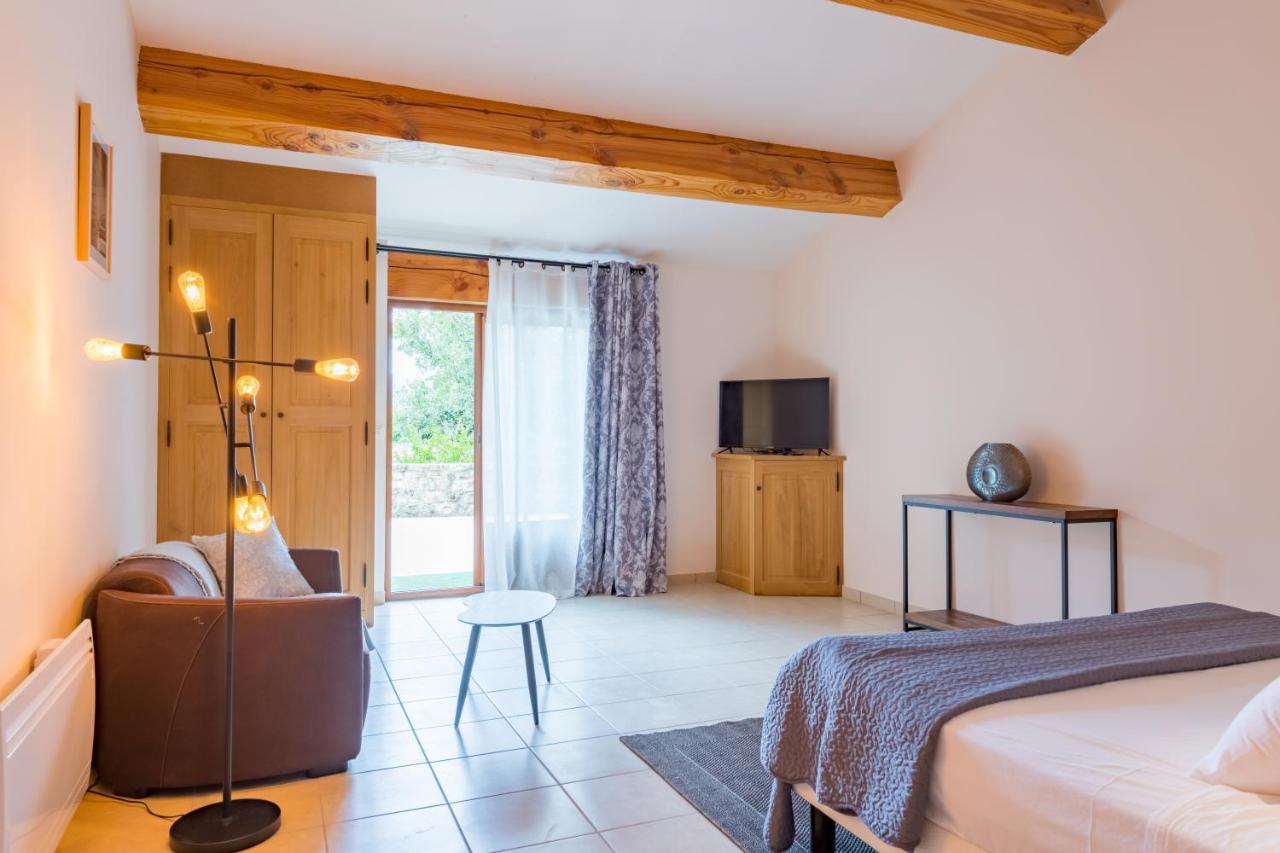 Sur Les Hauteurs Du Luberon-Chez Lisett Bed and Breakfast Caseneuve Eksteriør billede