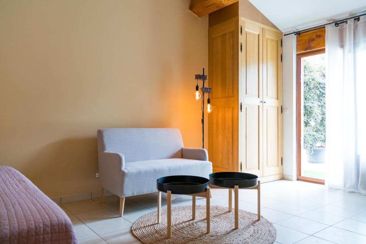 Sur Les Hauteurs Du Luberon-Chez Lisett Bed and Breakfast Caseneuve Eksteriør billede